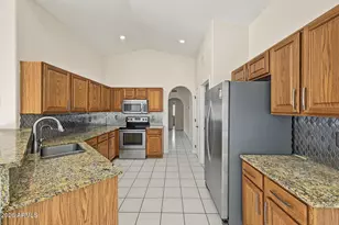 8386 N 107th Dr, Peoria, AZ 85345 - Photo 16