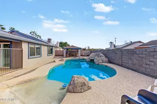 8386 N 107th Dr, Peoria, AZ 85345 - Photo 34