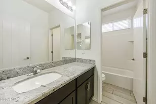 11766 W Chase Ln, Avondale, AZ 85323 - Photo 18