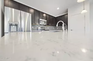 11766 W Chase Ln, Avondale, AZ 85323 - Photo 14