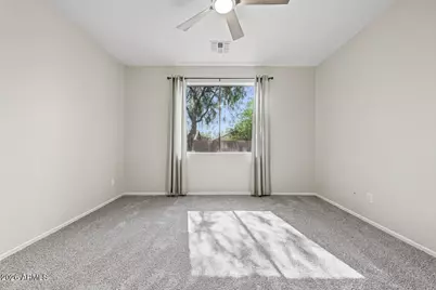 1851 W Kuralt Drive, Anthem, AZ 85086 - Photo 14