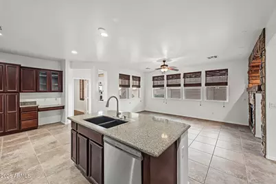 21052 W Elm Way Court, Buckeye, AZ 85396 - Photo 14