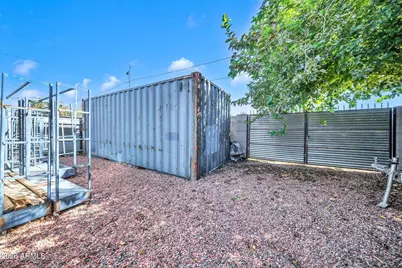 7505 N 60th Avenue, Glendale, AZ 85301 - Photo 20