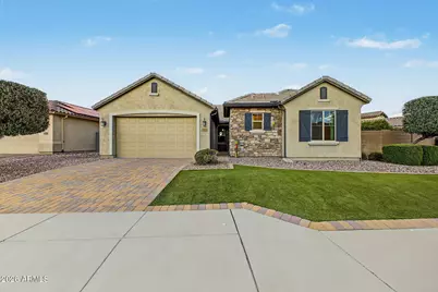 547 S 197th Avenue, Buckeye, AZ 85326 - Photo 2