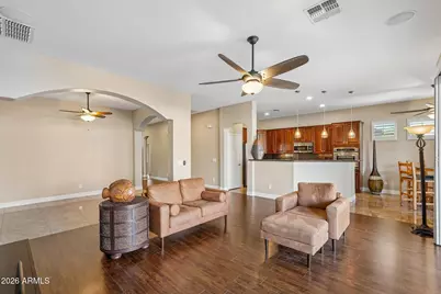 13634 W Caribbean Lane, Surprise, AZ 85379 - Photo 10