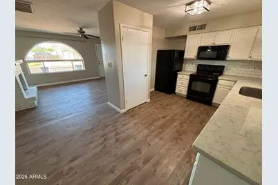 9547 E Dallas Street, Mesa, AZ 85207 - Photo 4