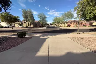 15613 W Yucatan Dr, Surprise, AZ 85379 - Photo 4