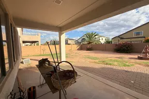15613 W Yucatan Dr, Surprise, AZ 85379 - Photo 38