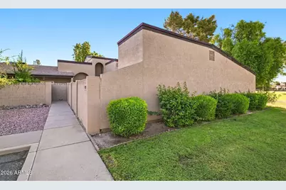 4729 W Continental Drive, Glendale, AZ 85308 - Photo 2