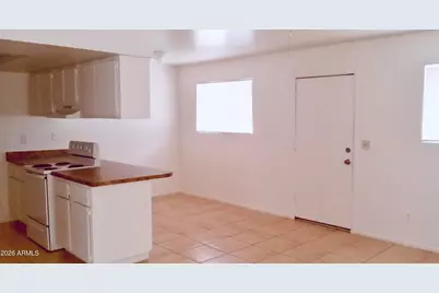 2002 E Sweetwater Avenue #107, Phoenix, AZ 85022 - Photo 2