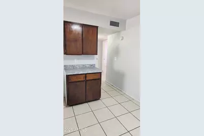 6701 N 27th Avenue, Phoenix, AZ 85017 - Photo 2