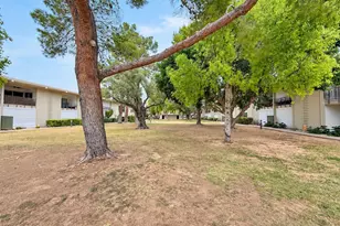 6125 E Indian School Rd, Scottsdale, AZ 85251 - Photo 32