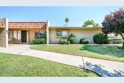 1320 E Bethany Home Road #37, Phoenix, AZ 85014 - Photo 1