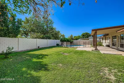201 W Diana Avenue, Phoenix, AZ 85021 - Photo 24