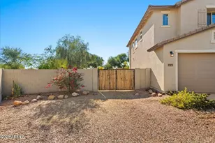 37271 W Mondragone Ln, Maricopa, AZ 85138 - Photo 4