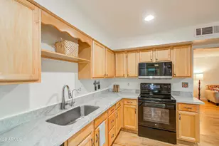 6638 S 40th Pl, Phoenix, AZ 85042 - Photo 16