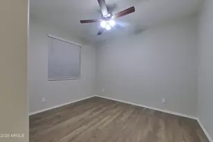 17863 W Buckhorn Trl, Surprise, AZ 85387 - Photo 20