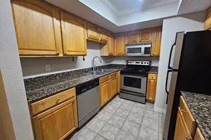 3434 W Danbury Dr, Phoenix, AZ 85053 - Photo 12