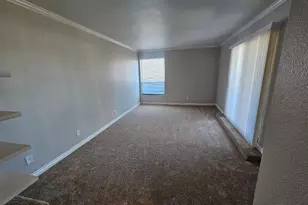 3434 W Danbury Dr, Phoenix, AZ 85053 - Photo 8