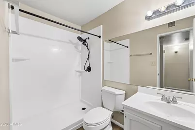 10411 N 11th Avenue #37, Phoenix, AZ 85021 - Photo 14