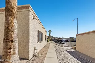 10411 N 11th Ave, Phoenix, AZ 85021 - Photo 16