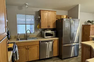 10936 E Apache Trail, Apache Junction, AZ 85120 - Photo 12