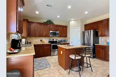 29596 N 68th Drive, Peoria, AZ 85383 - Photo 2