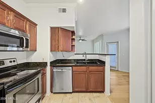 3302 N 7th St, Phoenix, AZ 85014 - Photo 12