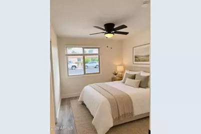 8108 W Trafalgar Avenue, Phoenix, AZ 85033 - Photo 14
