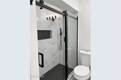 8108 W Trafalgar Avenue, Phoenix, AZ 85033 - Photo 22