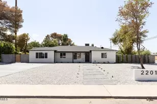 2201 E Amelia Ave, Phoenix, AZ 85016 - Photo 1
