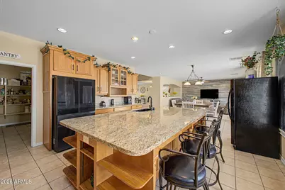 6705 S 40th Avenue, Phoenix, AZ 85041 - Photo 8