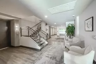 5250 E Deer Valley Dr, Phoenix, AZ 85054 - Photo 36