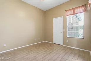 8807 W Carole Ln, Glendale, AZ 85305 - Photo 4