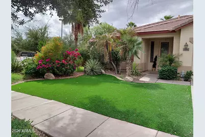 4210 S Splendor Place, Gilbert, AZ 85297 - Photo 2