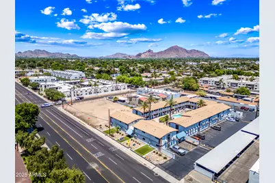 3025 N 32nd Street #Apt 52, Phoenix, AZ 85018 - Photo 26