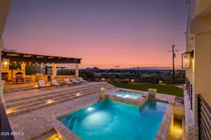 5427 E Wonderview Rd, Phoenix, AZ 85018 - Photo 2