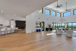 5427 E Wonderview Rd, Phoenix, AZ 85018 - Photo 4