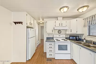 111 S Greenfield Road #231, Mesa, AZ 85206 - Photo 14