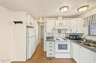 111 S Greenfield Rd, Mesa, AZ 85206 - Photo 14