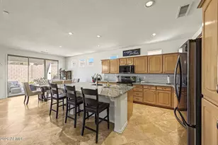 10762 W Cimarron Dr, Peoria, AZ 85373 - Photo 12