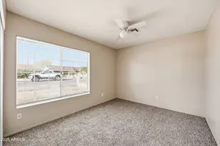 3811 W Sunland Ave, Phoenix, AZ 85041 - Photo 18