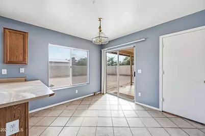3811 W Sunland Avenue, Phoenix, AZ 85041 - Photo 10