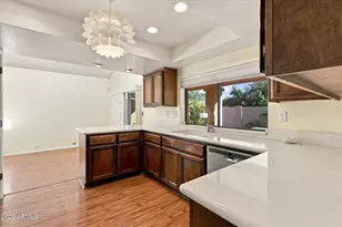 10621 N 9th St, Phoenix, AZ 85020 - Photo 16