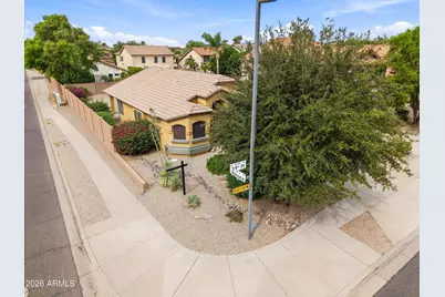20904 N 39th Place, Phoenix, AZ 85050 - Photo 1