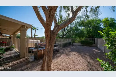 537 W Mountain Vista Drive, Phoenix, AZ 85045 - Photo 28