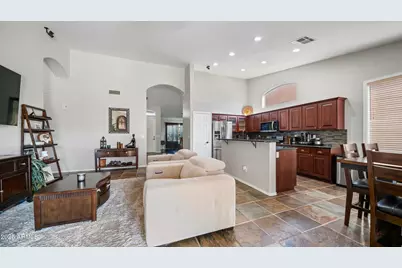 537 W Mountain Vista Drive, Phoenix, AZ 85045 - Photo 10