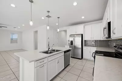 6742 W Discovery Drive, Glendale, AZ 85303 - Photo 18