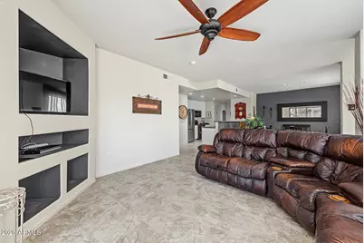 705 E Queen Creek Road #1223, Chandler, AZ 85248 - Photo 4