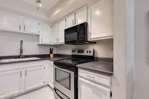 3002 N 70th St, Scottsdale, AZ 85251 - Photo 10